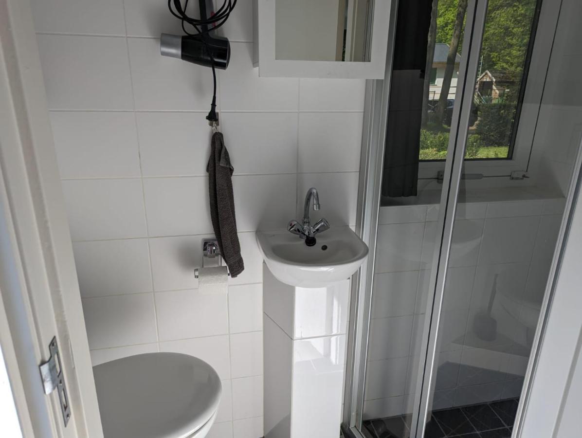 Luxe Bungalow "Zomeroord" Beekbergen Kültér fotó